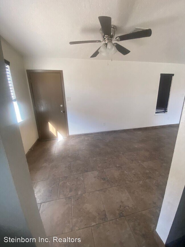 Foto del edificio - 2 br, 2 bath House - 2908 Los Amigos Unit A