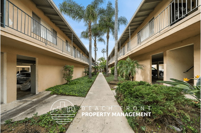 Foto del edificio - 839-845 Glenway Dr.