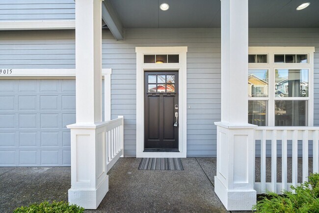 Building Photo - 9015 SW Ivory St