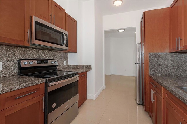 Foto del edificio - 1013 SW 7th St