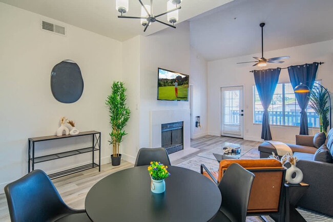 Building Photo - 7900 E Princess Dr