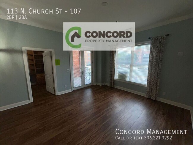 Foto del edificio - 113 N Church St