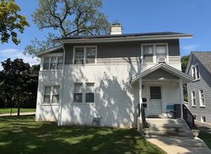 Building Photo - 667 Homewood Ave