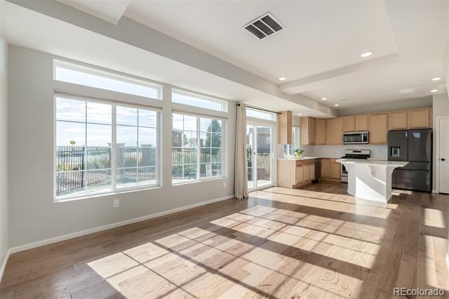 Building Photo - 26116 E Byers Pl