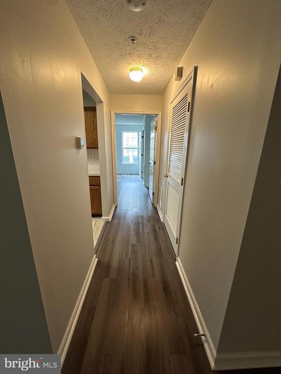 Foto del edificio - 25905 Ridge Manor Dr