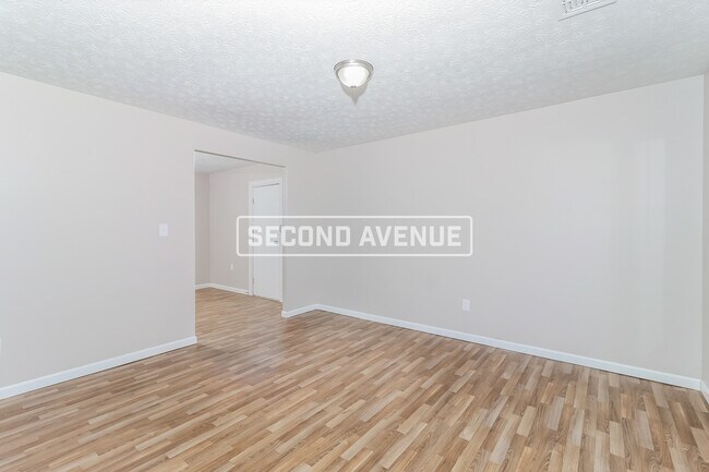 Building Photo - 3123 Elkhorn Dr