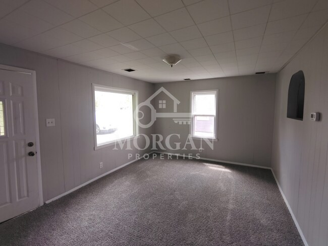 Foto del edificio - 2112 E Purdue Rd