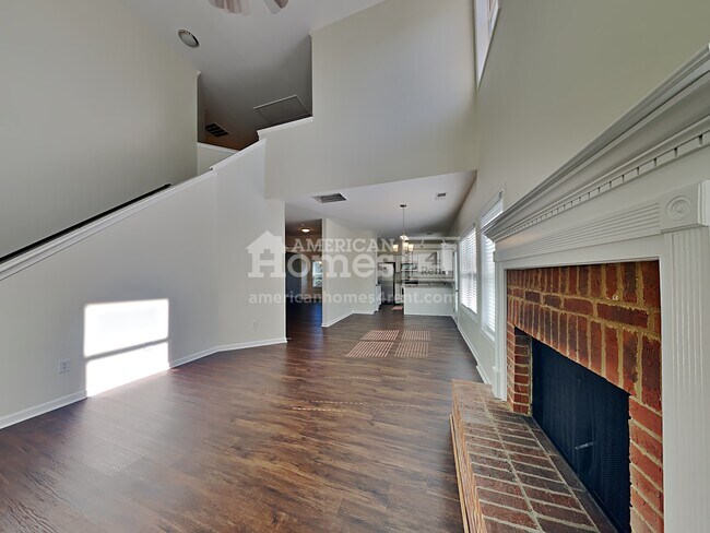 Building Photo - 104 Renford Road