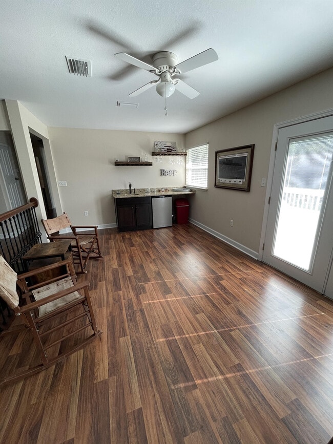 6575 Park Ave, Milton, FL 32570 House Rental in Milton, FL