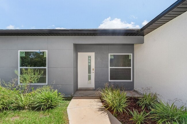 Building Photo - New house! Build in 2022! Come take a look!