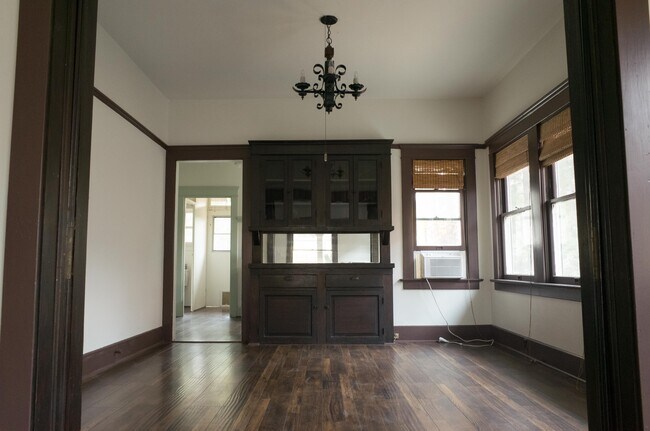 Dining Room - 178 E Sierra Madre Blvd