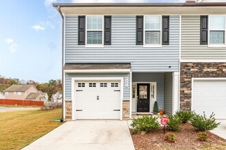 Building Photo - 4401 Bethel Park Dr