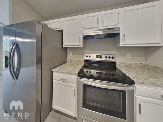 Foto del edificio - 5126 Sandy Forge Dr