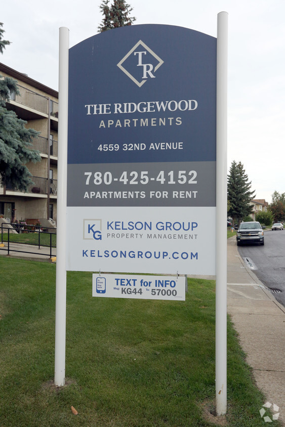 Photo du bâtiment - The Ridgewood Apartments