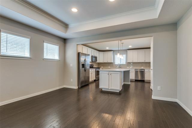 Building Photo - 7608 Parade Dr
