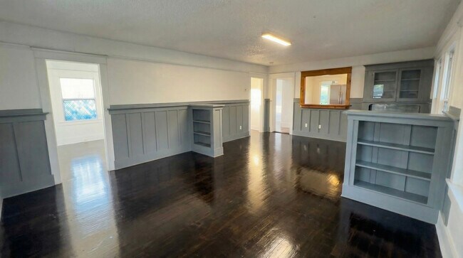 sala de estar / comedor - 1661 W 36th Pl