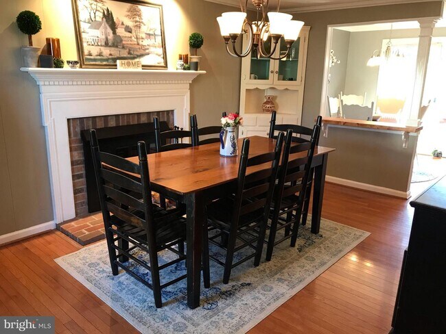Foto del edificio - 10841 Split Oak Ln