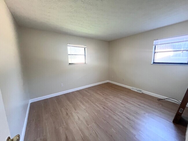 Foto del edificio - 2732 Blendon Woods Blvd