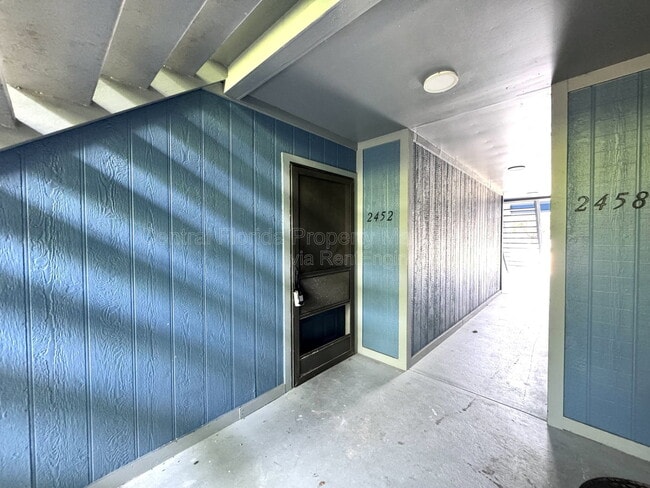 Photo - 2452 Oak Park Way Apartment