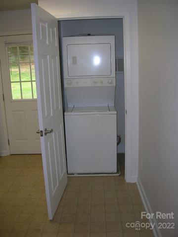 Foto del edificio - 2316 Woodbridge Dr