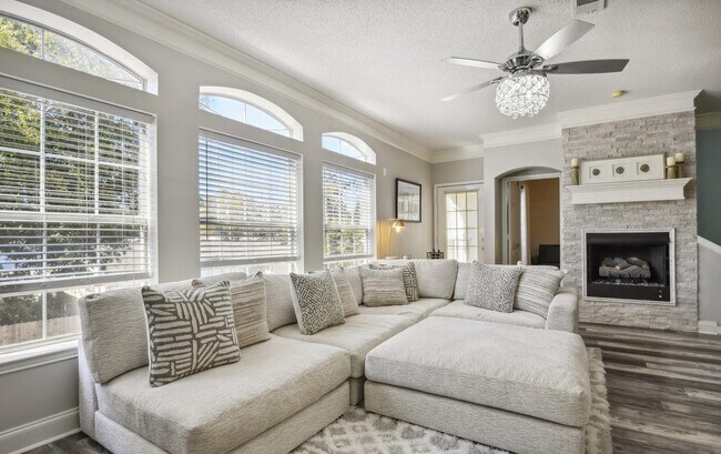Foto del edificio - 2252 Beach Dr