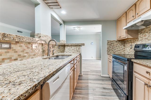 Foto del edificio - 570 E Ave J St