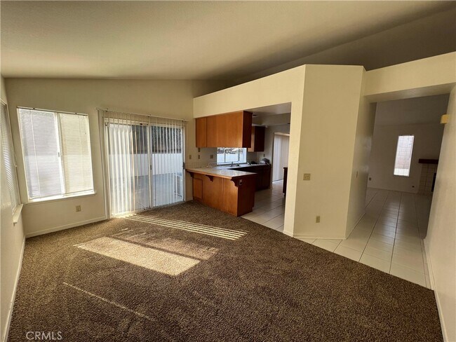 Foto del edificio - 26153 Merrill Pl