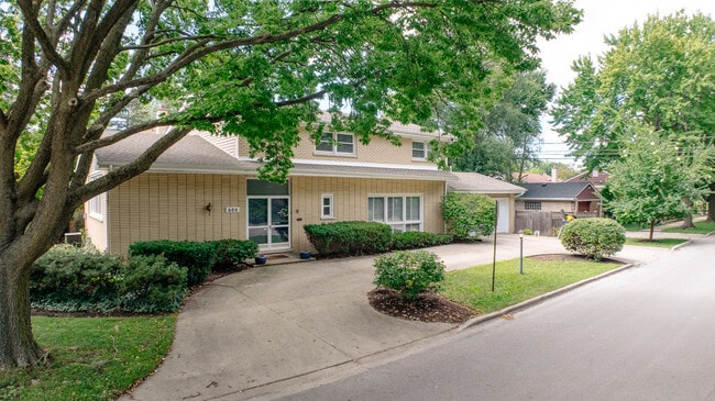 Photo - 600 Dewey Ave House