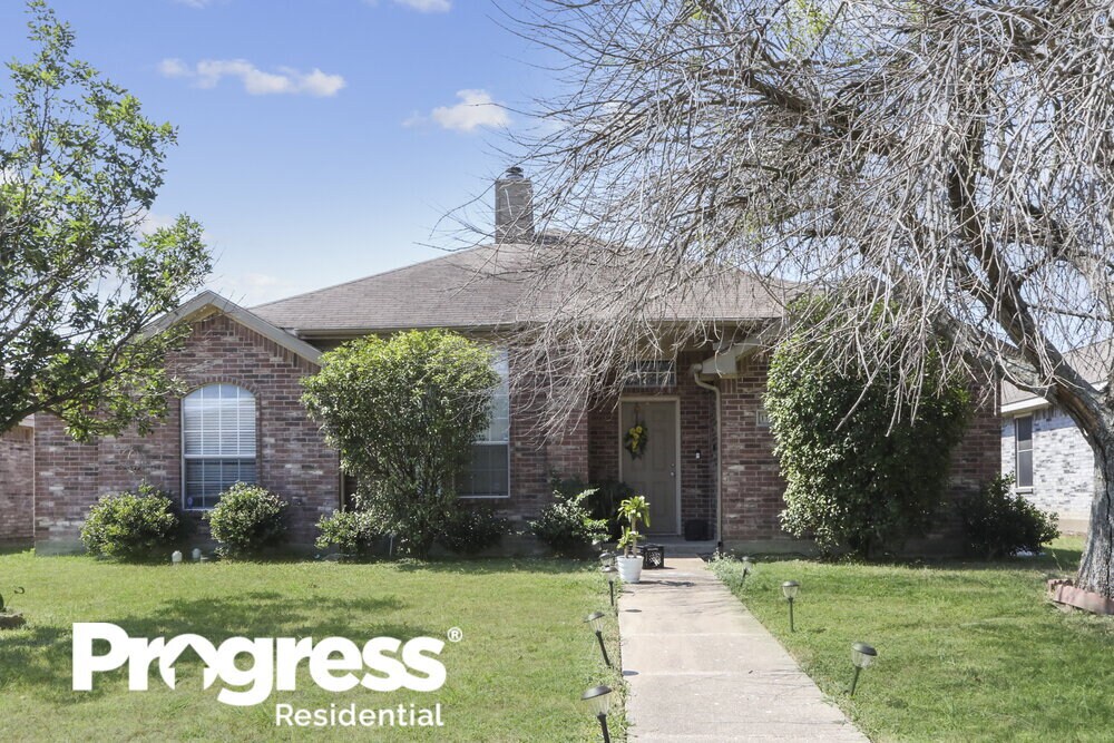1738 Oneal St, Lancaster, TX 75134 House Rental in Lancaster, TX
