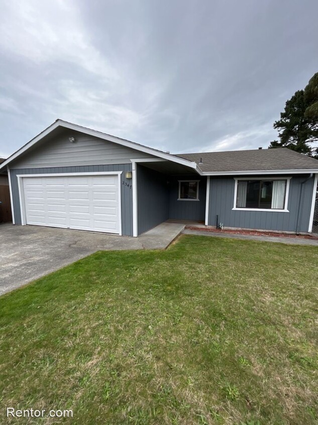 Primary Photo - 3 br, 2 bath House - 2347 Bayview Lane