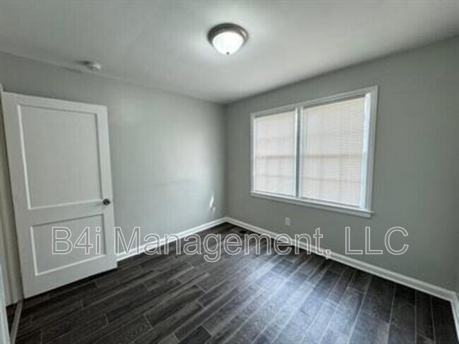 Foto del edificio - 3039 9th St