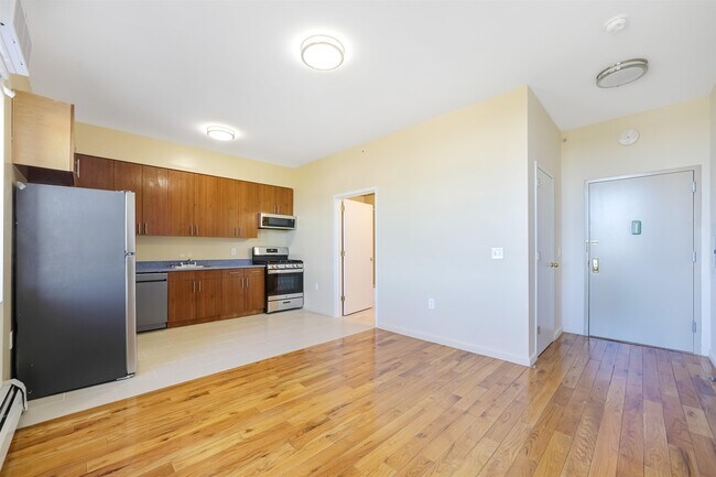 Foto del edificio - 520 Belleville Ave