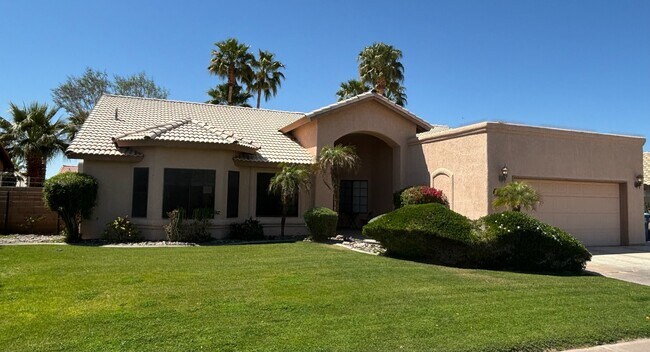 Building Photo - 10364 Fairway Loop