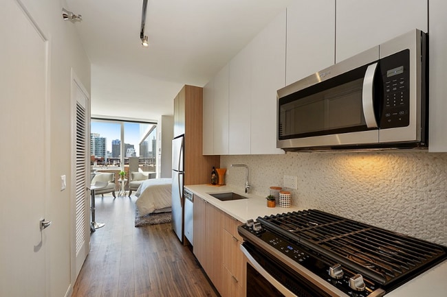 Photo - 1499 S Michigan Ave Apartment
