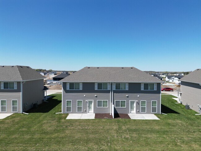 Foto del edificio - 9216 Peregrine Rd