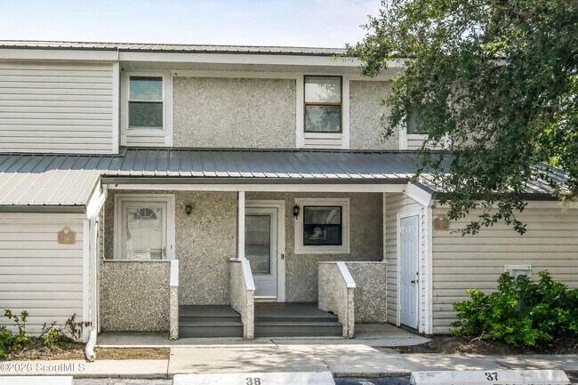 Building Photo - 1000 Sea Island Rd