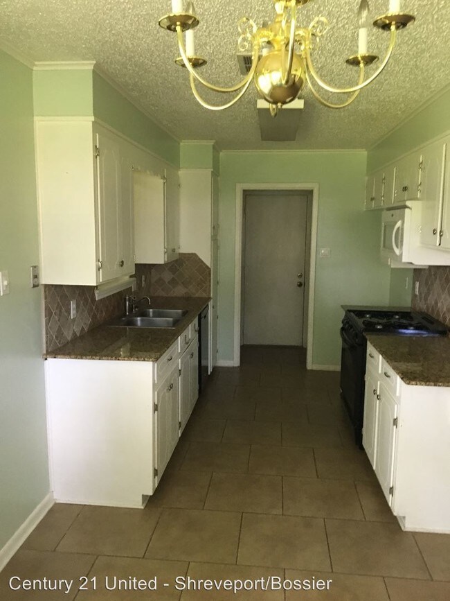 Foto del edificio - 3403 Woodvine Cir