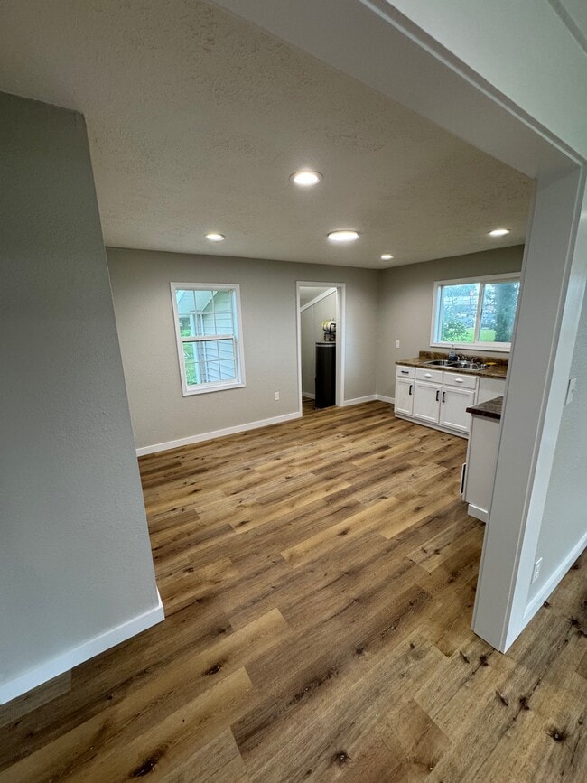 Building Photo - 314 Parrish St