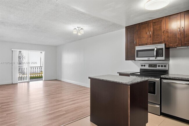 Foto del edificio - 3001 SW 2nd St