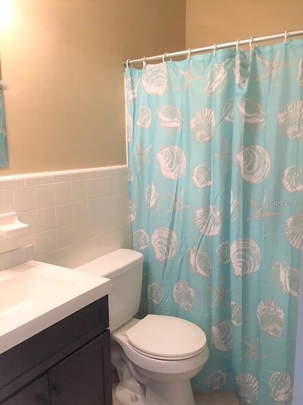 Building Photo - 762 60th Ave NE