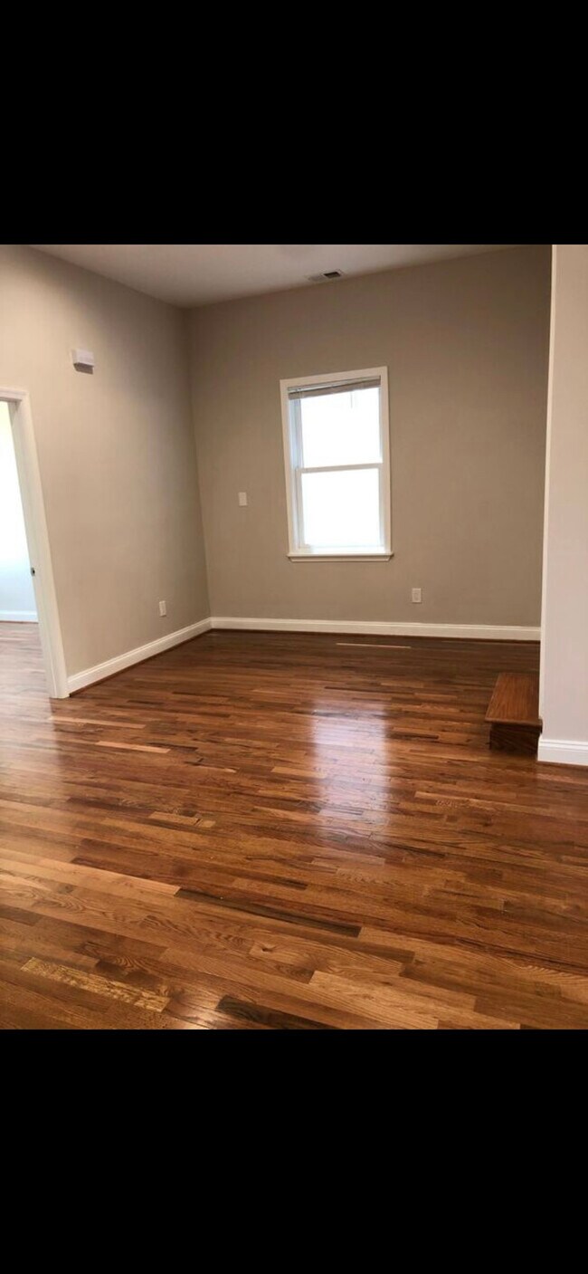 Foto del edificio - 1738 6th St NW