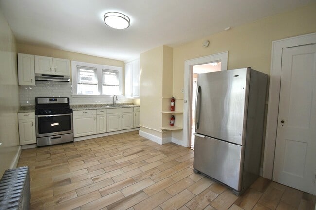 Updated Kitchen - 12 Ward Pl