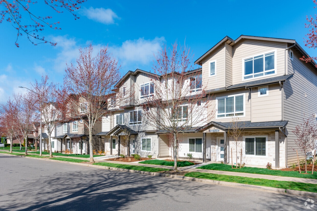 Chambers Reserve Townhomes 3725 Wildspitz St SE Lacey, WA