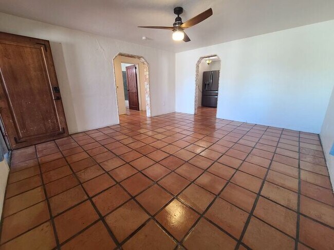 Foto del edificio - Charming 2 bedroom 1 bathroom