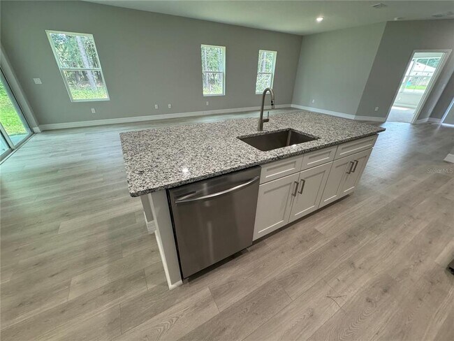 Building Photo - 8695 SE 159th Ln