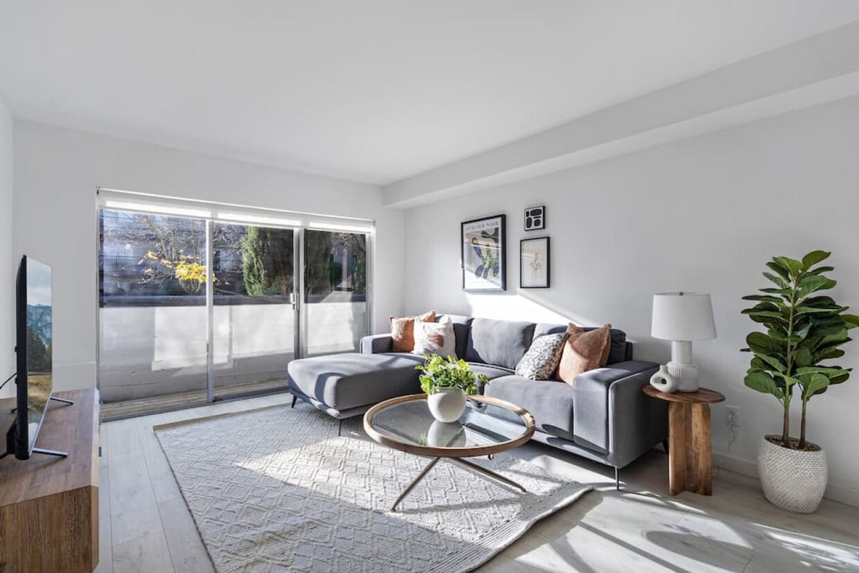 Photo principale - 2225 W 8th Ave