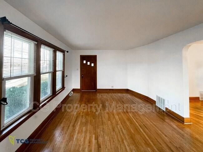 Foto del edificio - 1010 Joliet St