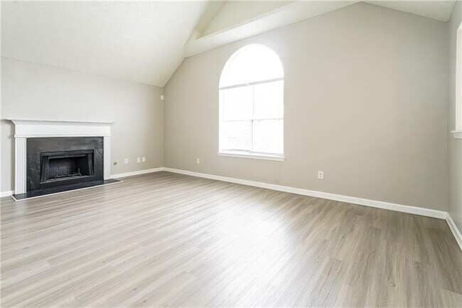 Building Photo - 987 Brecken Ln