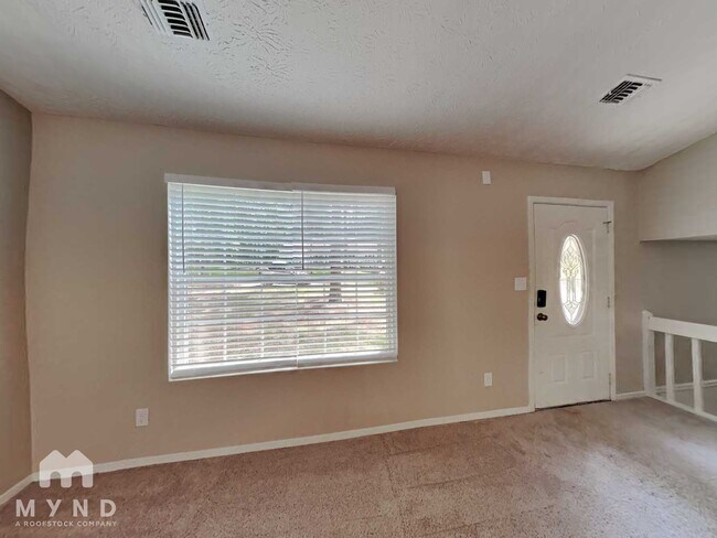 Building Photo - 429 Sherwood Cir