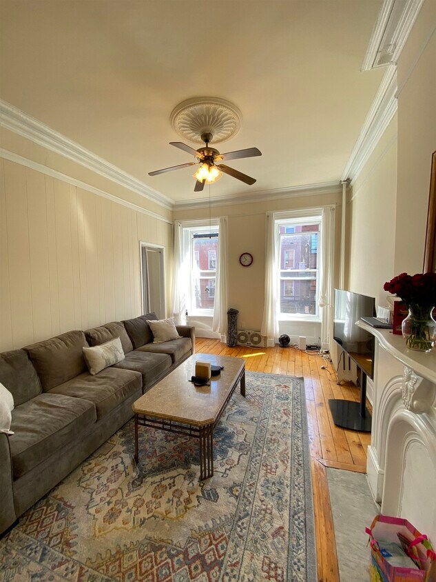 1032 Park Ave Unit 3, Hoboken, NJ 07030 Room for Rent in Hoboken, NJ